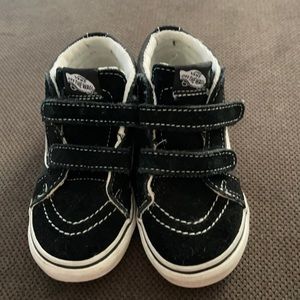 Van’s toddler high top shoes size 9